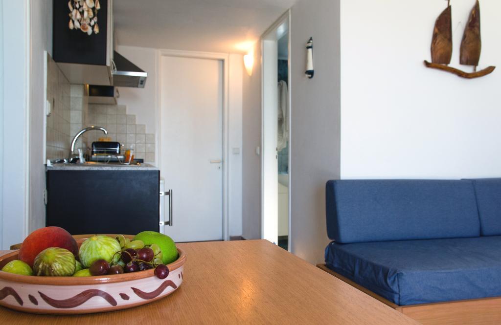 Yialos Studios-Apartments Makriyialos Bagian luar foto