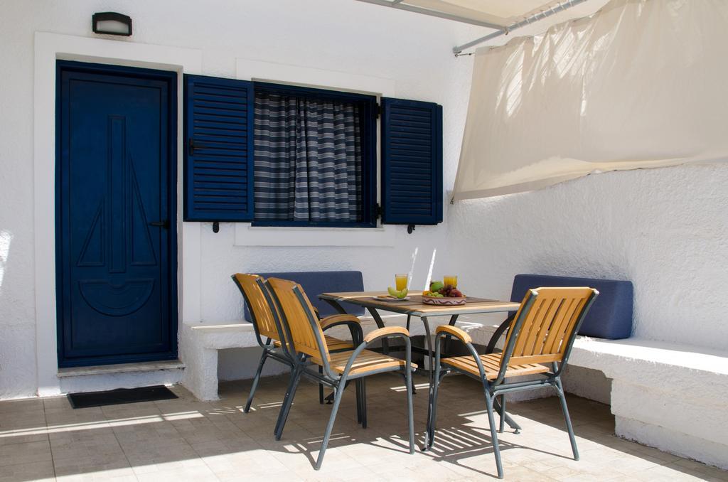 Yialos Studios-Apartments Makriyialos Bagian luar foto